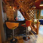 Larossa House *