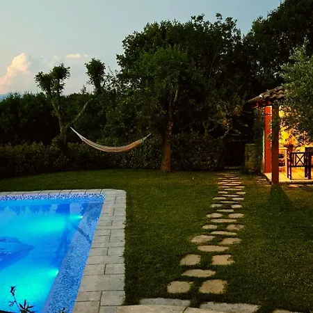 Larossa House *